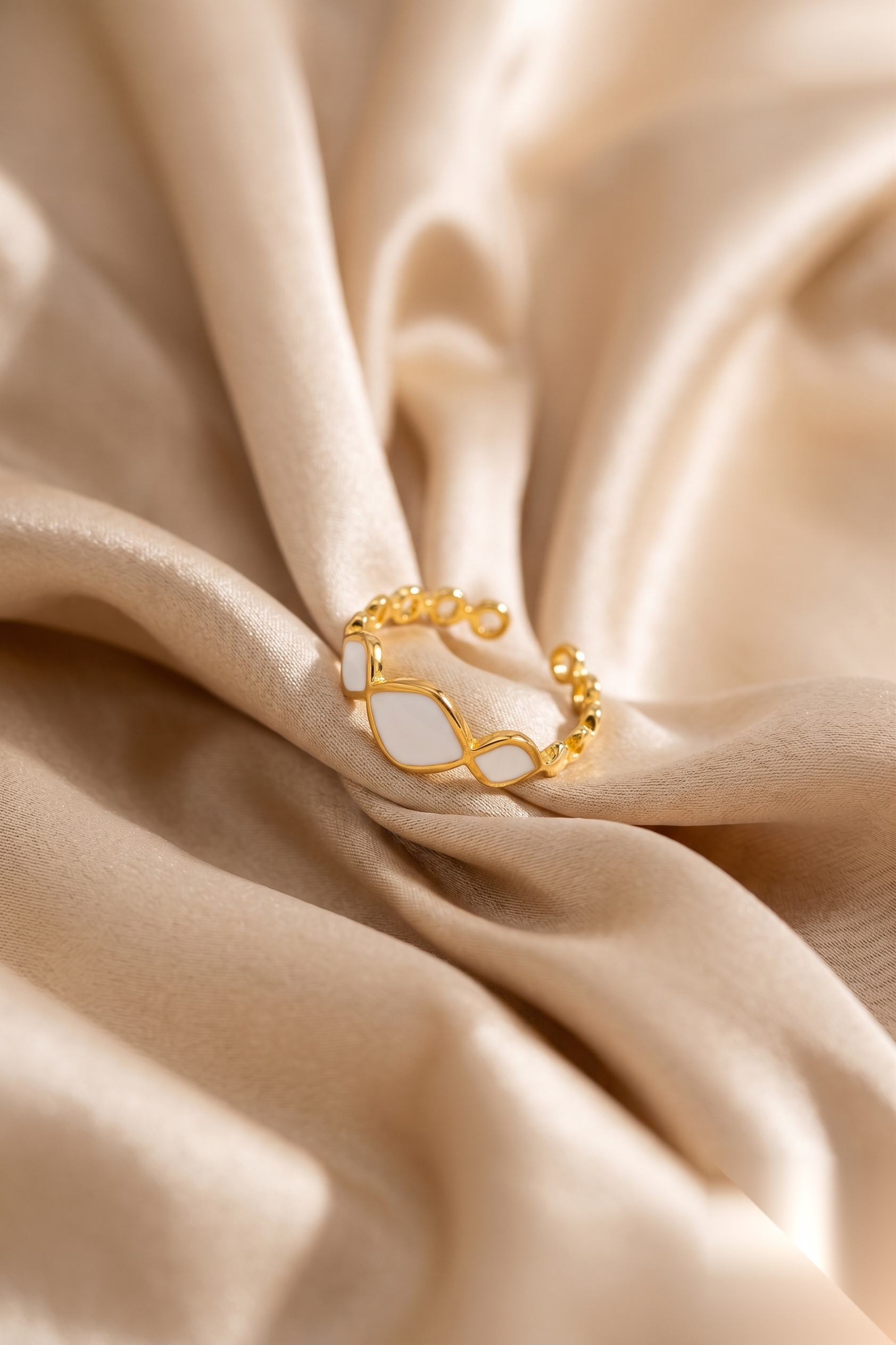 Ivory Mosaic Geometric Ring