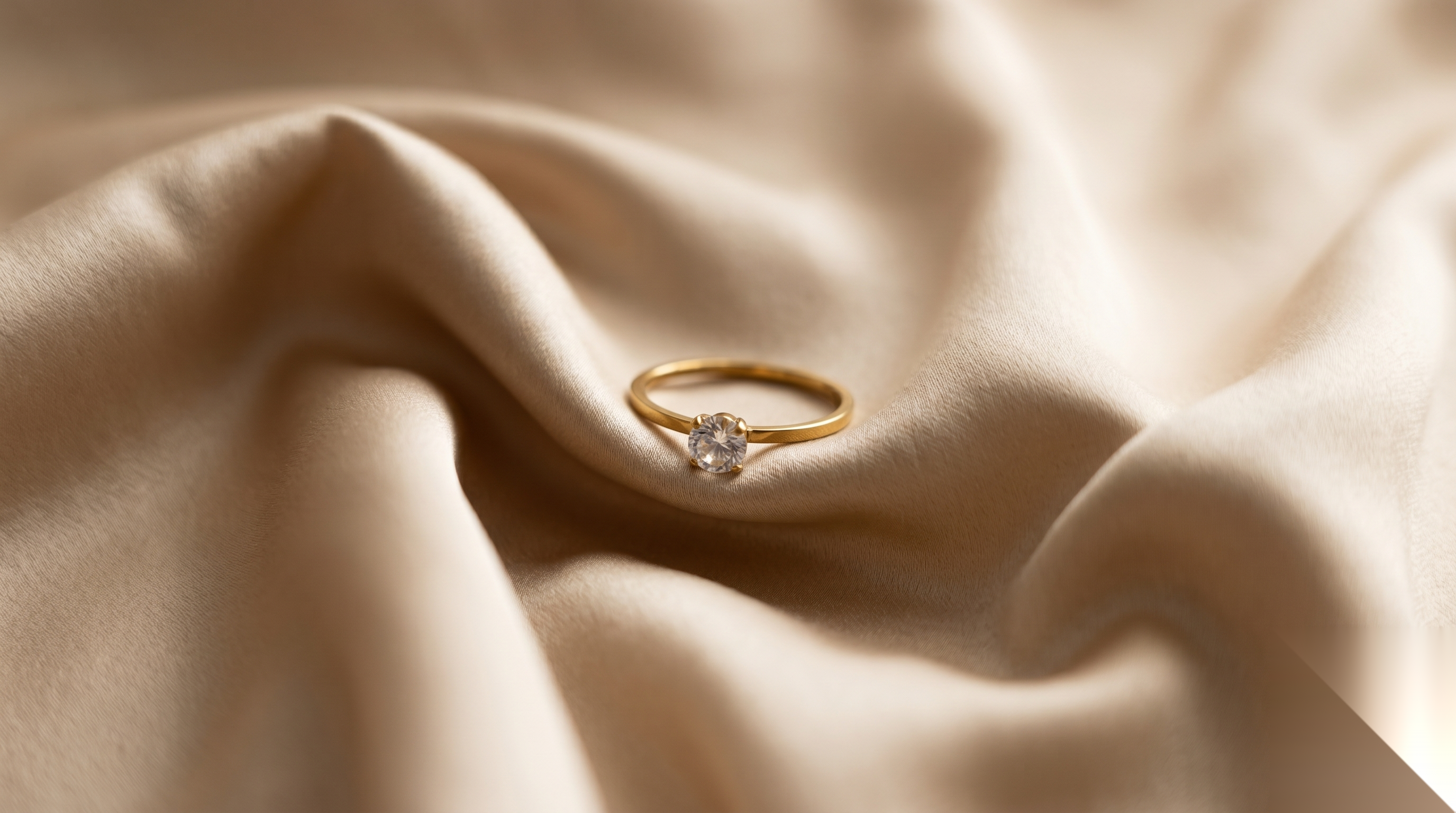 Classic Solitaire Crystal Ring