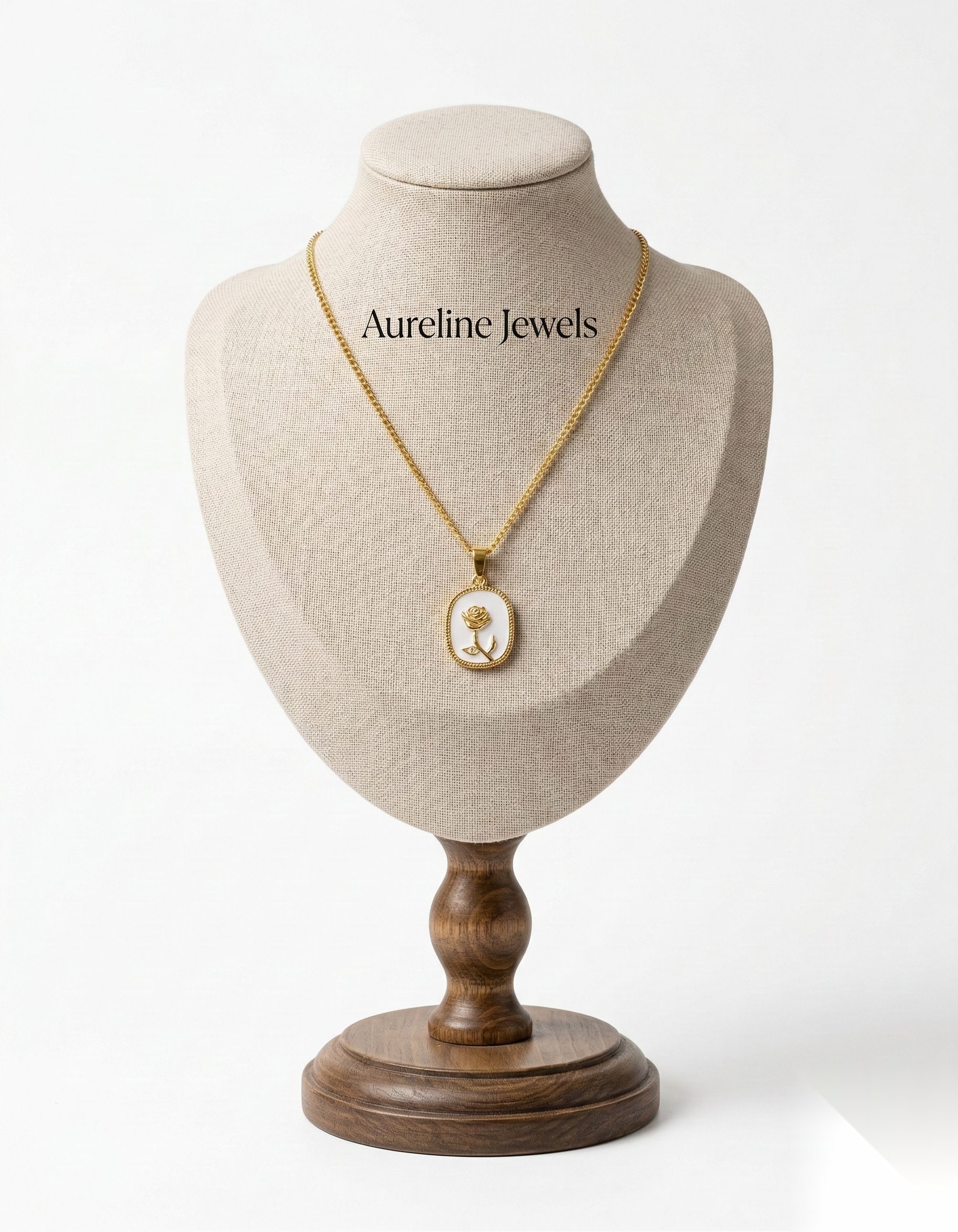 Shell Flora Necklace